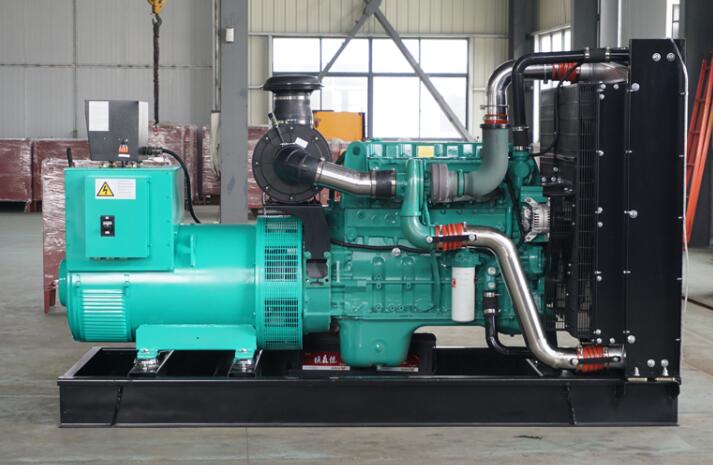 汽油發(fā)電機組使用四大注意事項(汽油發(fā)電機組使用說明書)